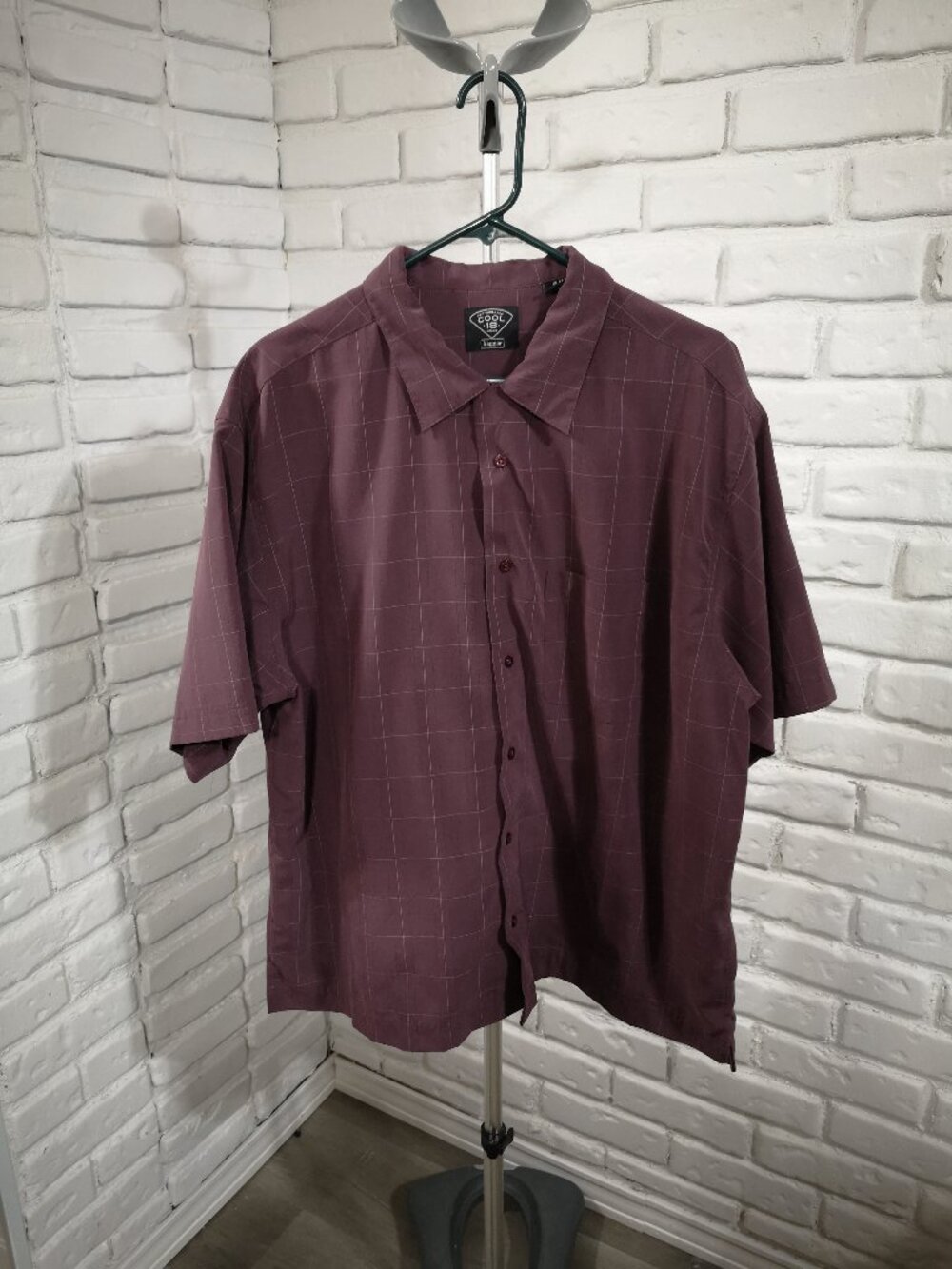 Haggar Performance Cool 18 Wear Men's Size XL Burgundy Plaid Button Front Shirt